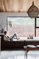 Barn House Penguin — showcase 4