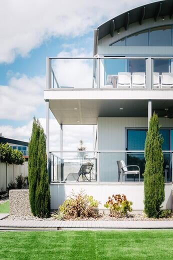 Wave House — showcase 2