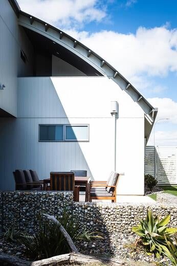 Wave House — showcase 7